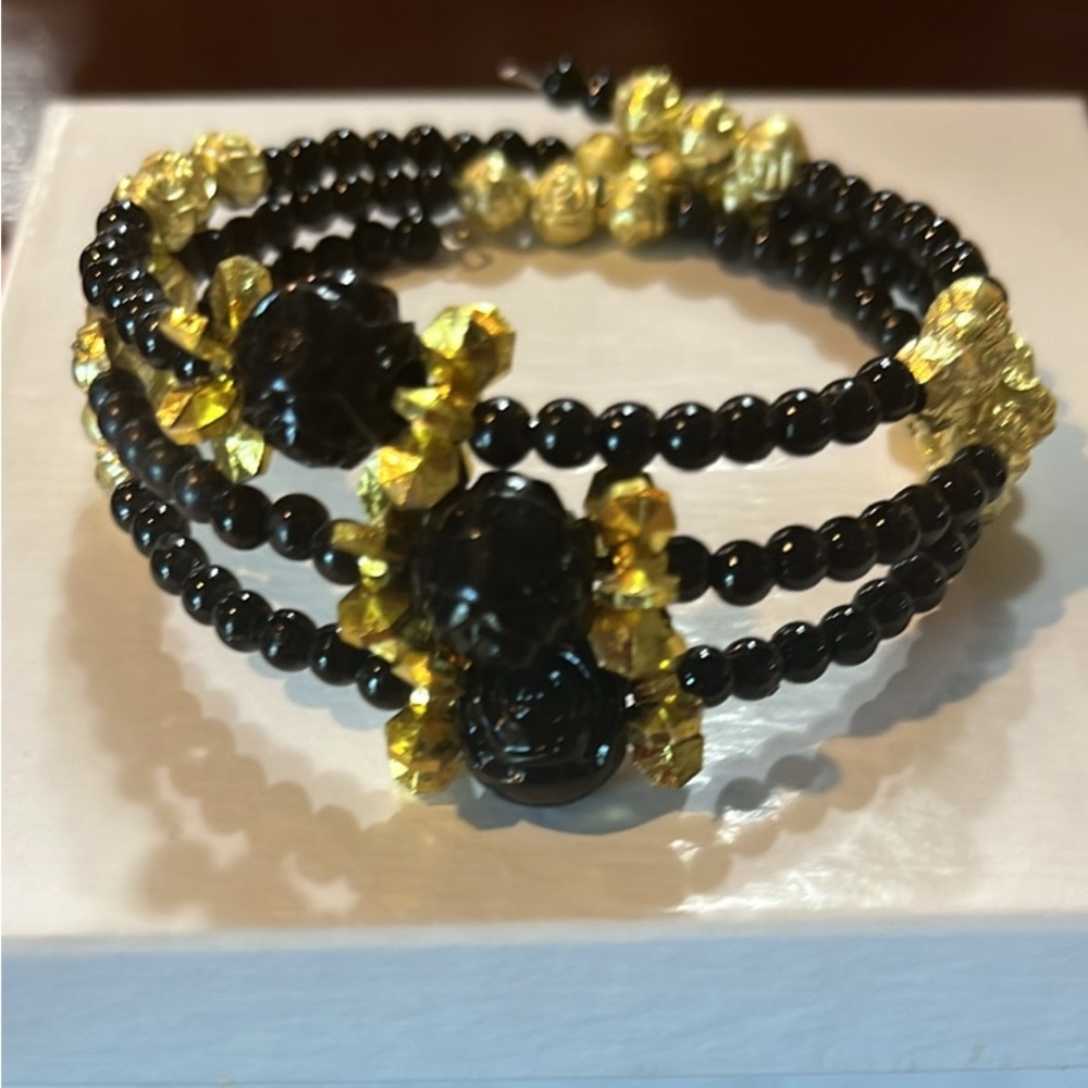 NNW ‘Attract Wealth’ Black/Gold Bracelet - Picture 4 of 5